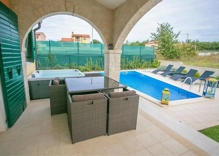 Vila House Hacienda Montizana
