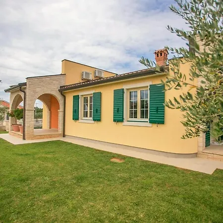 House Hacienda Montizana